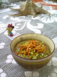 紫菜虾皮玉米粥