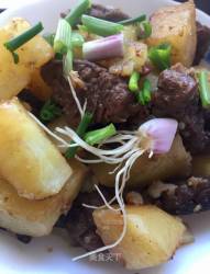 冬日暖阳之 灵芝水煮土豆牛肉