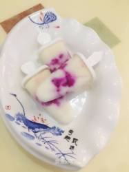 火龙果酸奶冰棒