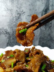 洋葱孜然牛肉片