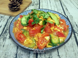 【天津】西红柿鸡蛋炒黄瓜