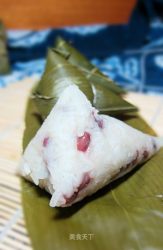 端午粽叶香——{红豆粽子}