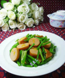 香芹炒玉米热狗肠