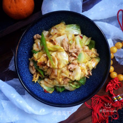 香辣肉丝炒包菜