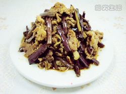 香辣蕨菜炒肉