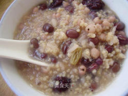 健康早餐----红枣薏米小米粥