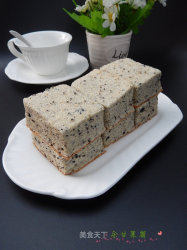 黑芝麻戚风蛋糕