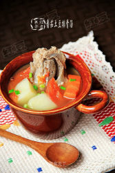 番茄土豆排骨汤