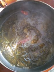 酸菜粉丝汤