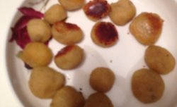 红薯球。红薯片