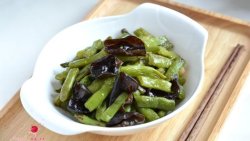 素炒豆角黑木耳
