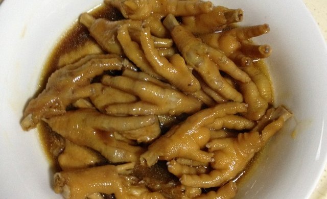 鮑魚汁鳳爪(簡單下酒菜) >菜譜大全做法大全相關推薦:鳳爪燒鳳爪虎皮