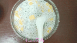 杂果椰子西米露