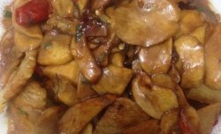 杏鲍菇炒五花肉