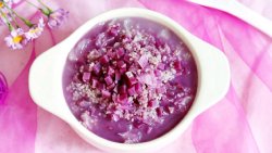 黑小米紫薯银耳粥