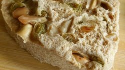 葡萄干香芋奶茶粉蒸蛋糕