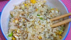 白萝卜丁蛋炒米