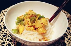 青椒鸡蛋打卤面