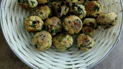 无油烤豆腐蔬菜丸子～可以弹起来的丸子