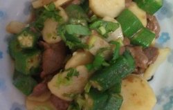 秋葵山药炒牛肉片