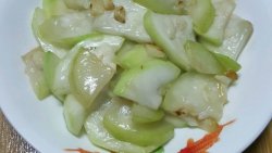蒜蓉炒蒲瓜(葫芦瓜)