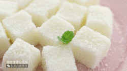 太棒啦！1个方子，做出2道口味一流的甜品！——椰奶小方&炸鲜