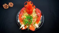 蒜蓉粉丝蒸龙虾