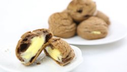 卡仕达酱巧克力泡芙