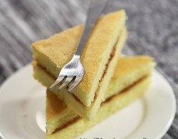 果酱三明治蛋糕