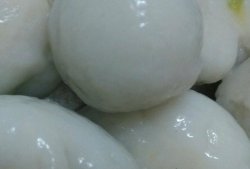 豌豆馅糯米团子