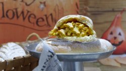 全麦咖喱鸡肉软欧面包