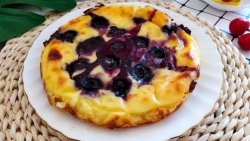 无需打发就能做出媲美芝士蛋糕的爆浆蓝莓酸奶蛋糕