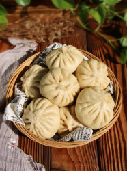 萝卜丝猪肉包子