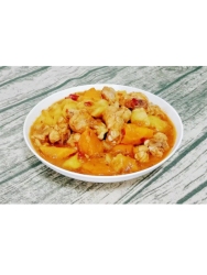 翅根炖土豆胡萝卜