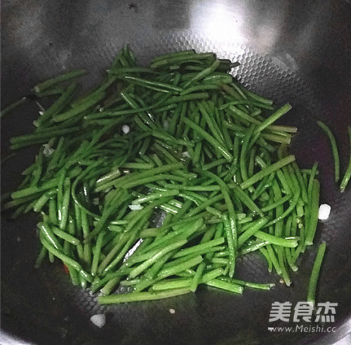 清炒莧菜梗