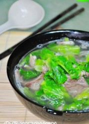 牛肉生菜汤