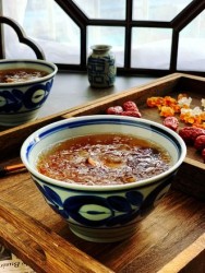 桃胶皂角米雪燕羹