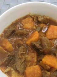 牛肉柿子炖地瓜