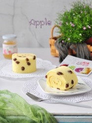 葡萄干白桃酱蛋糕卷