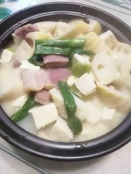 春笋咸肉炖豆腐