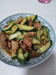 猪肉片黄瓜