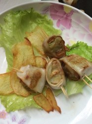 杏鲍菇黄瓜鱼肉肠卷