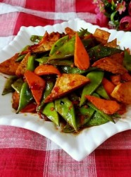 云豆红萝卜豆腐块